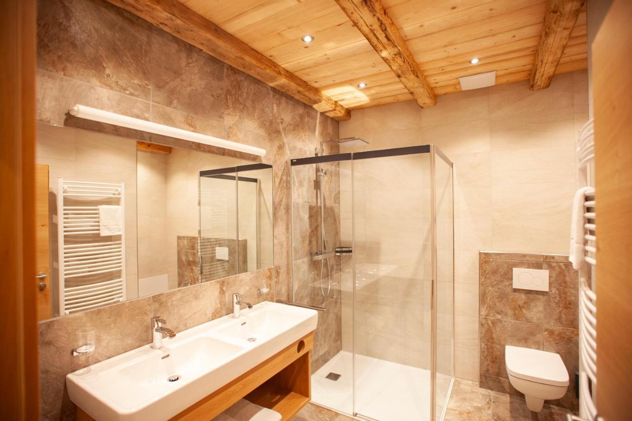 Peil Highend-Basic Apartments San Candido Exterior photo